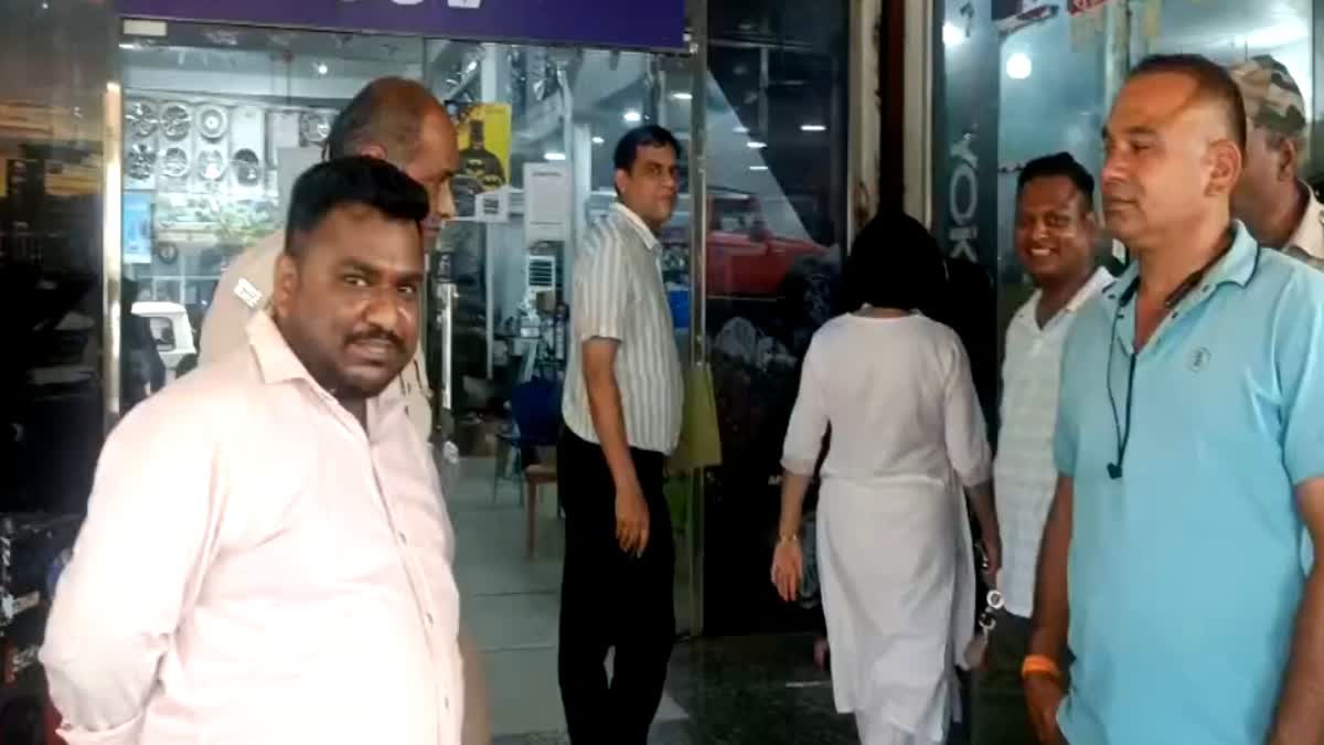 उत्तराखंड में जीएसटी की बड़ी कार्रवाई, टायर्स गोदाम में छापेमारी कर पकड़ी 10 करोड़ की हेराफेरी, पड़ताल तेज